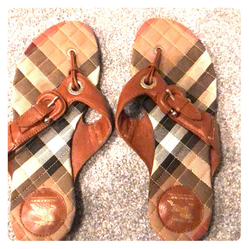 Burberry Brit Genuine Leather Sandals